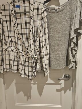 Set of 2 Chic Tops | Gap Plaid Wrap Blouse & NY&Co Ruffle Sleeve | S/M
